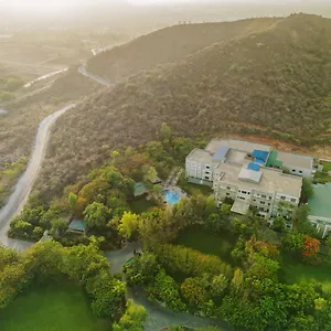 resort-essentia-luxury-spa.udaipurhotels.org/